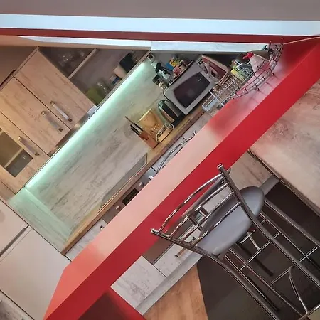 Unique Studio- Great Balcony And View! Parking Possibility! Lejlighed